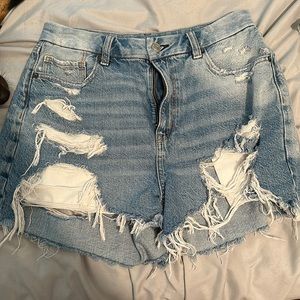 AEO distressed shorts